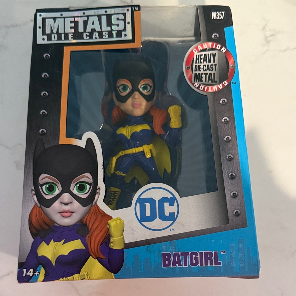 DC Metals Die-Cast Batgirl Figure - Black, Yellow, Blue